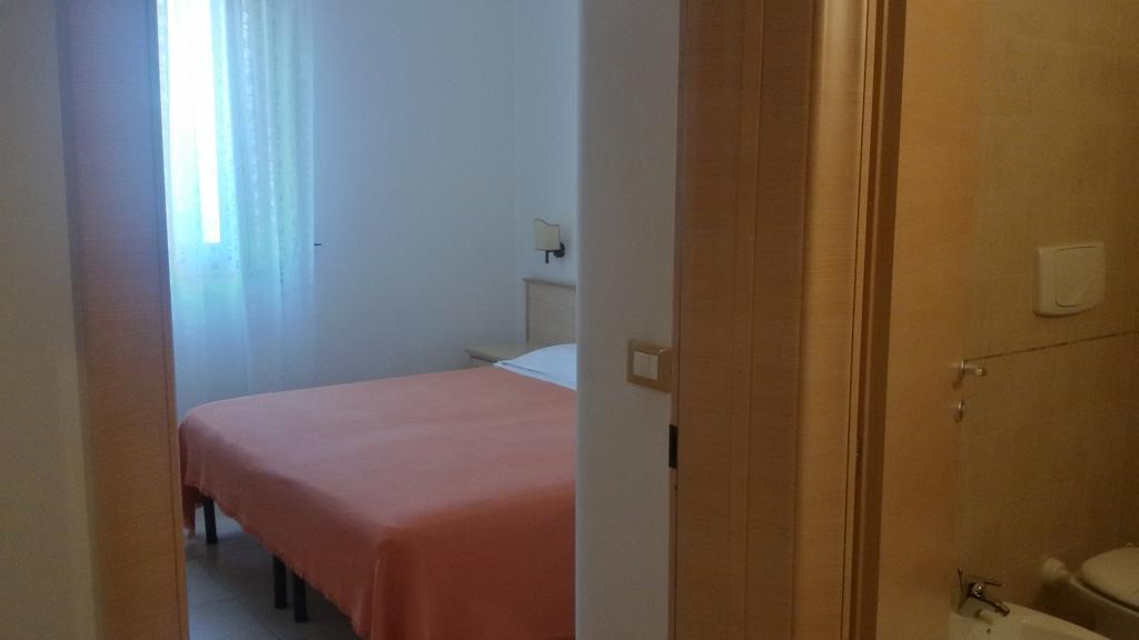 Hotel Corallo Torre Santa Sabina Zewnętrze zdjęcie